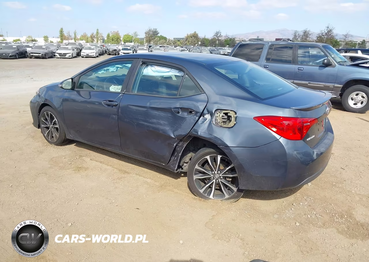 2019 Toyota Corolla Se VIN:5YFBURHE2KP902028 - 3