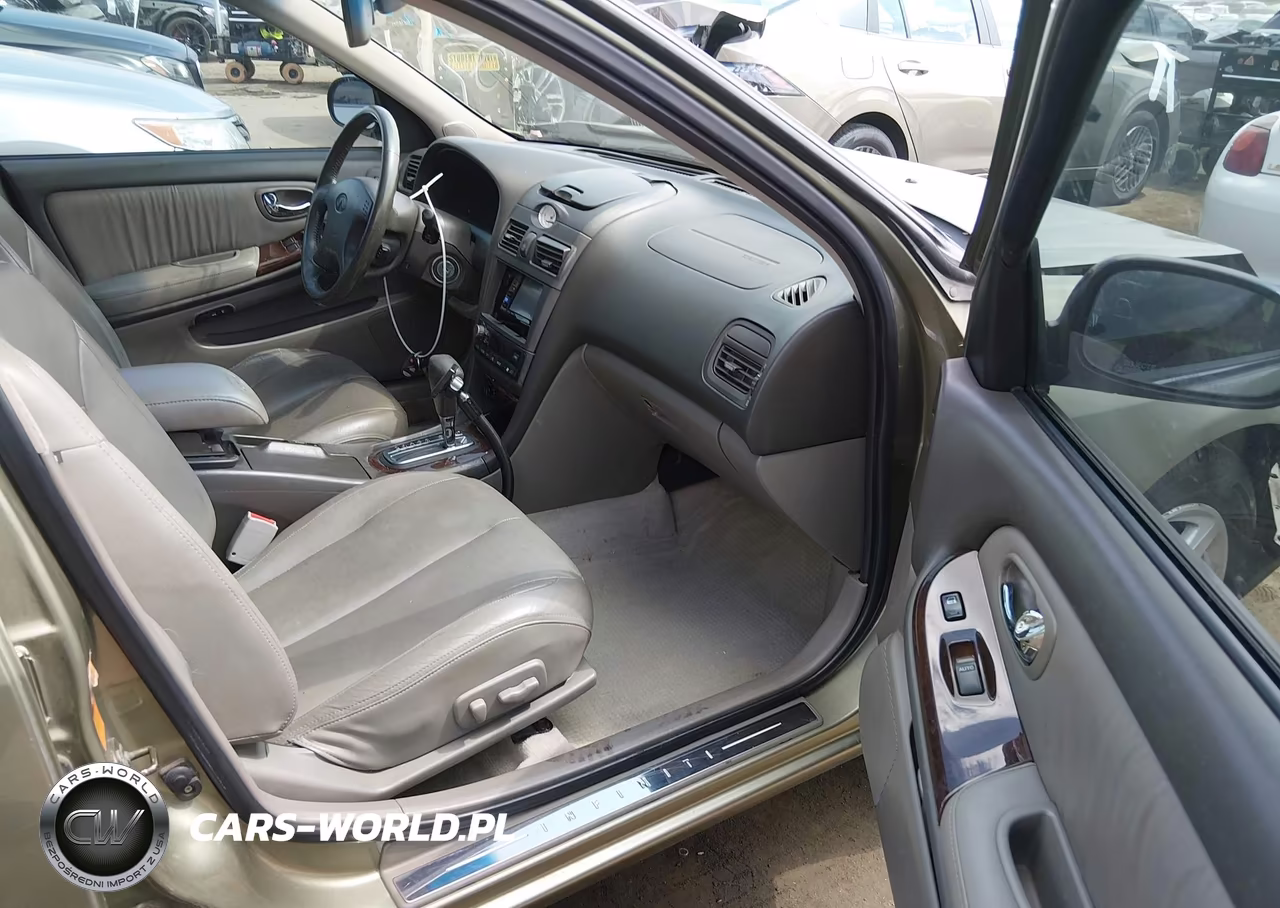 2000 Infiniti I30 Luxury-Touring VIN:JNKCA31A8YT215461 - 5