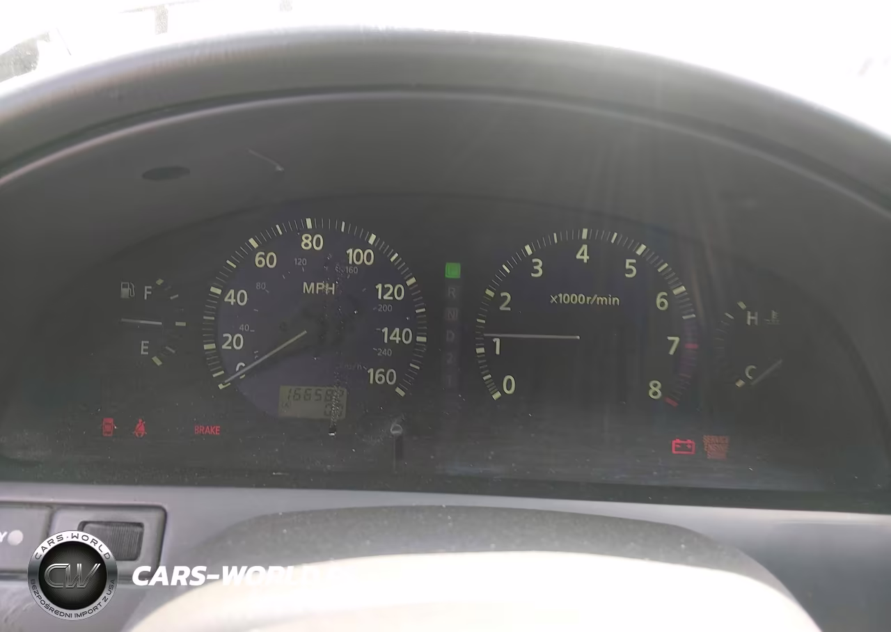 2000 Infiniti I30 Luxury-Touring VIN:JNKCA31A8YT215461 - 7