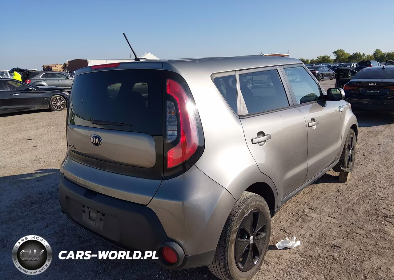 2015 Kia Soul VIN:KNDJN2A2XF7121975 - 4