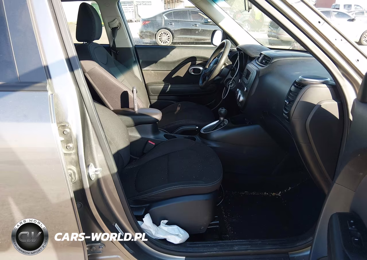 2015 Kia Soul VIN:KNDJN2A2XF7121975 - 5