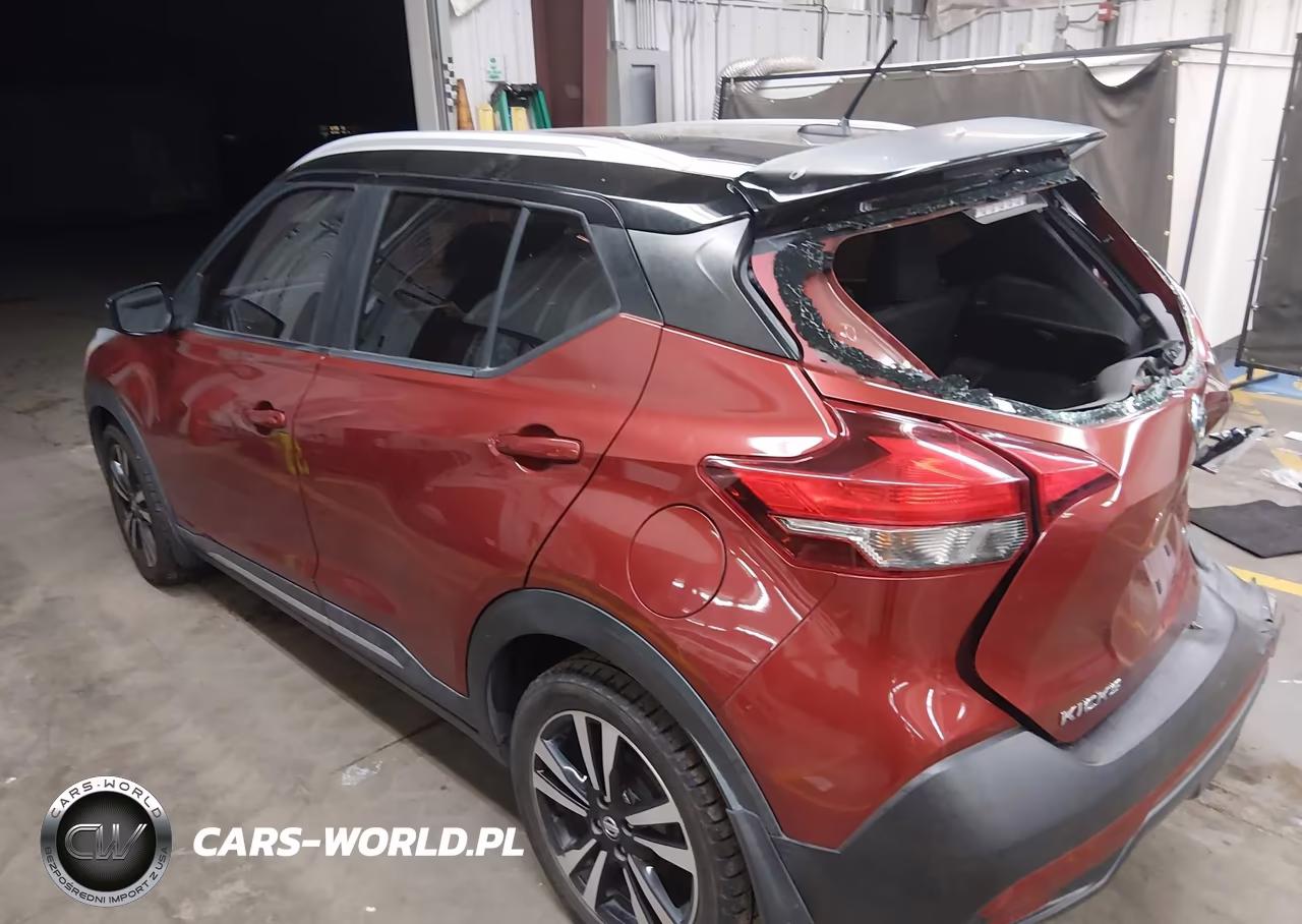 2019 Nissan Kicks Sr VIN:3N1CP5CU8KL519729 - 3