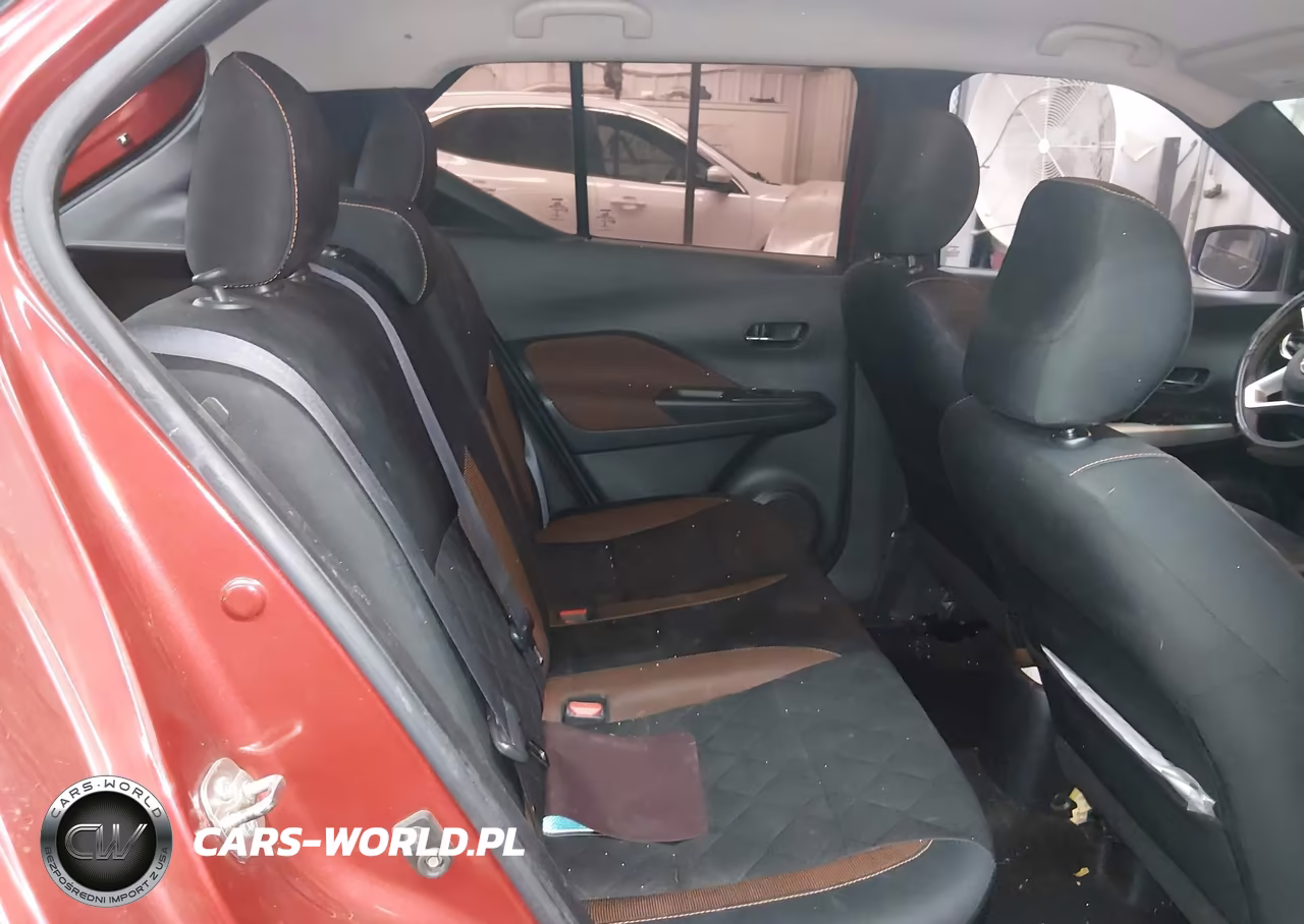 2019 Nissan Kicks Sr VIN:3N1CP5CU8KL519729 - 8