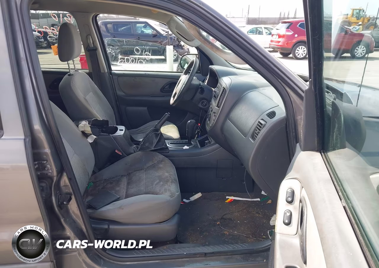 2005 Ford Escape Xlt VIN:1FMYU03195KB07888 - 5