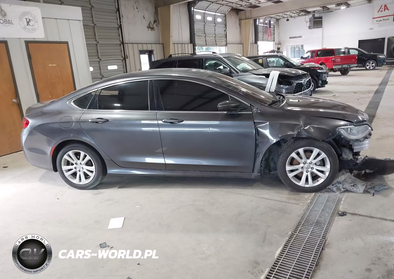2015 Chrysler 200 Limited VIN:1C3CCCAB2FN679405 - 13