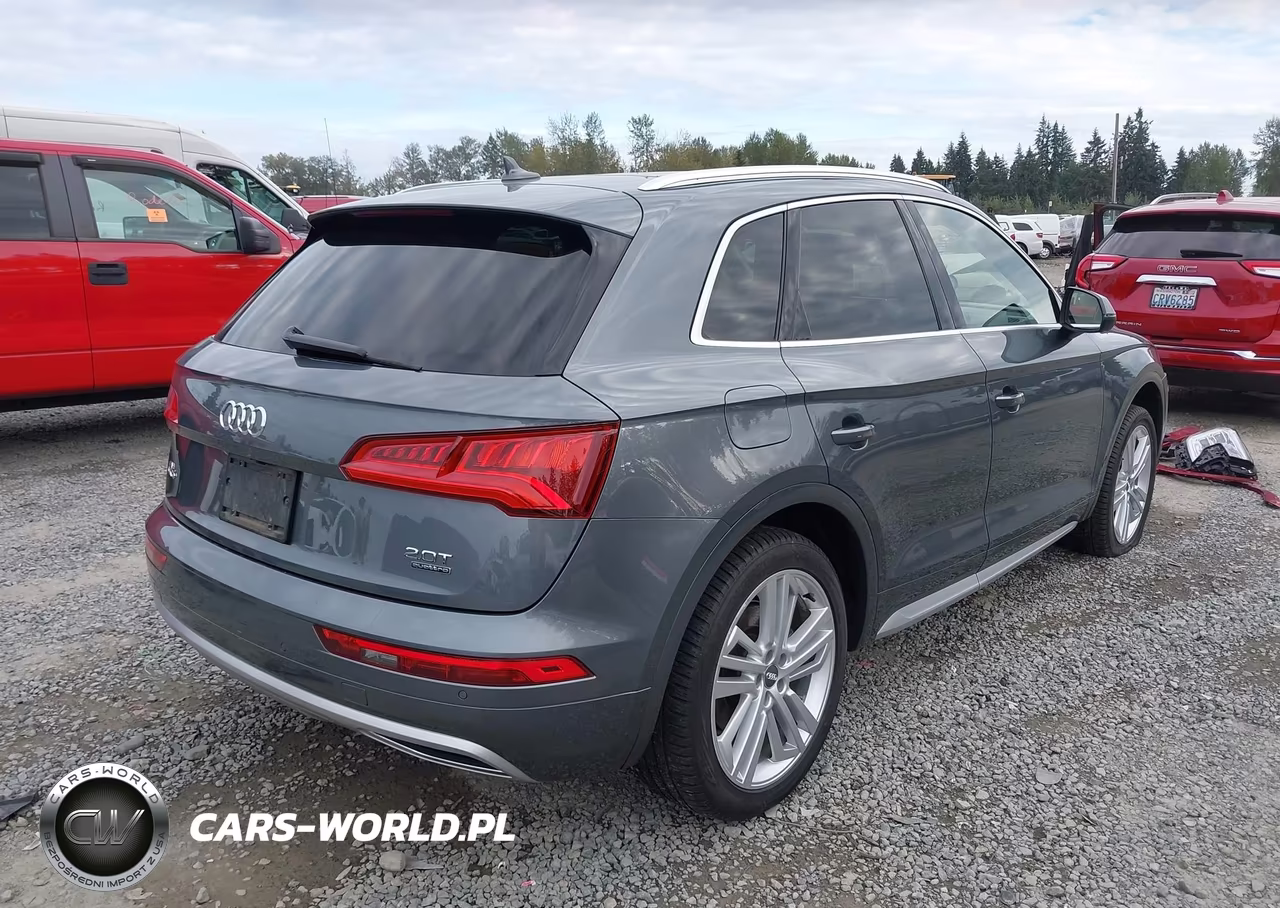 2018 Audi Q5 2.0T Premium-2.0T Tech Premium VIN:WA1CNAFY1J2145209 - 4
