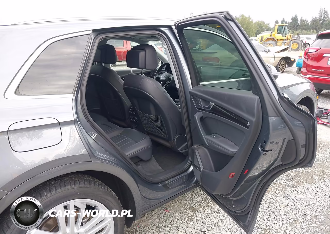 2018 Audi Q5 2.0T Premium-2.0T Tech Premium VIN:WA1CNAFY1J2145209 - 8