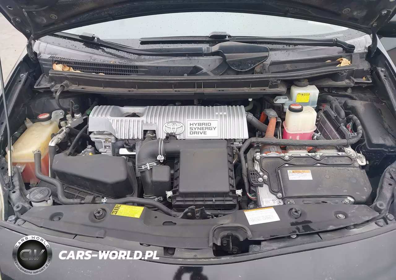 2015 Toyota Prius Two VIN:JTDKN3DU4F1897271 - 10