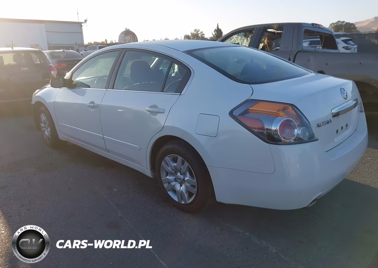 2012 Nissan Altima 2.5 S VIN:1N4AL2AP2CN535718 - 3