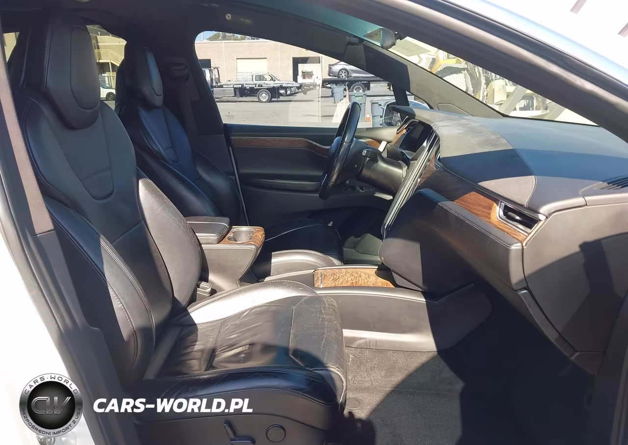 2017 Tesla Model X 100D-75D-90D VIN:5YJXCBE20HF046095 - 5
