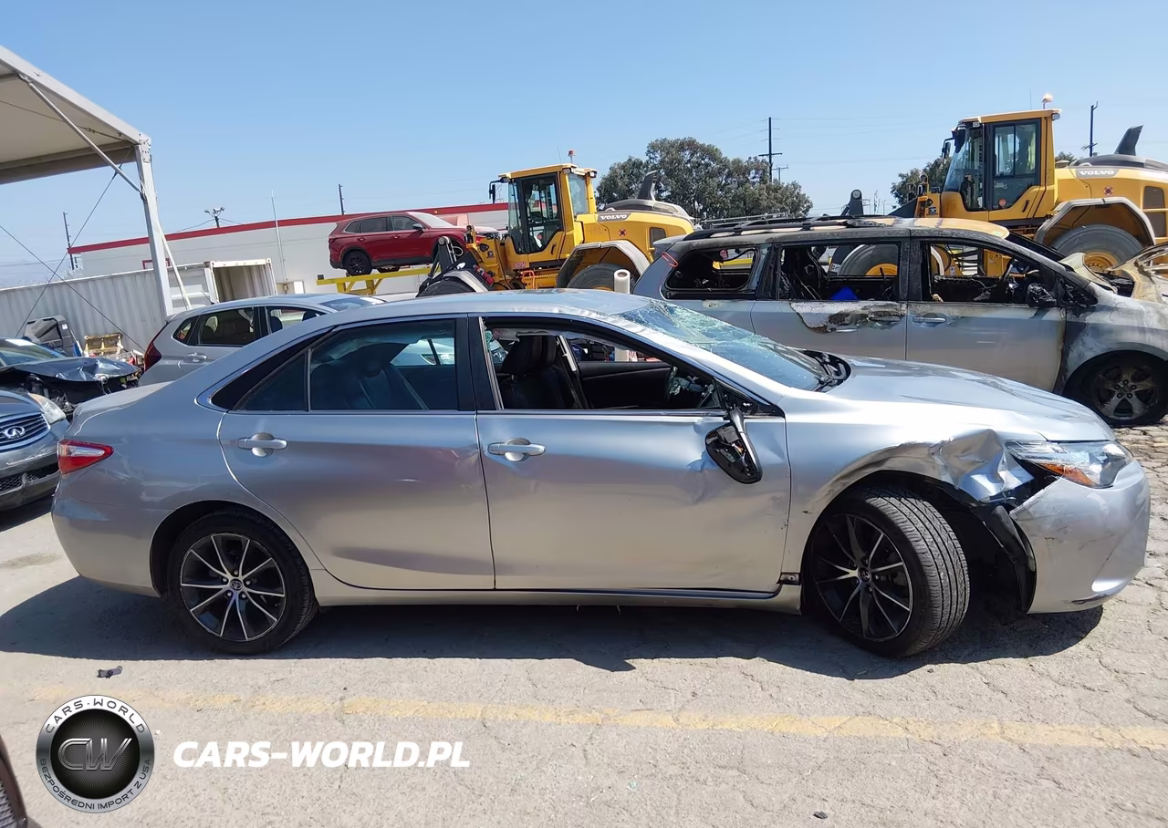 2015 Toyota Camry Xse VIN:4T1BF1FK5FU008324 - 12