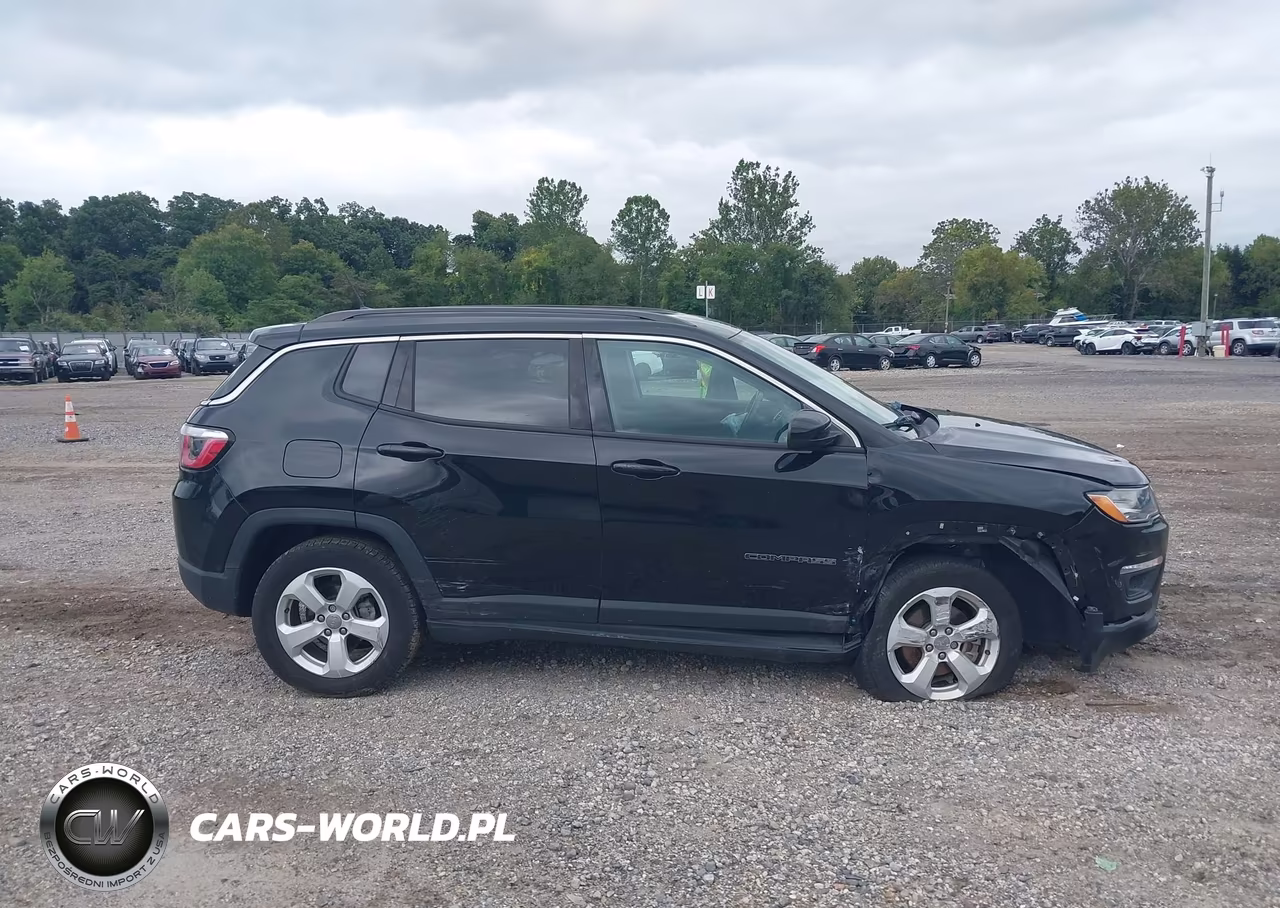 2020 Jeep Compass Latitude 4X4 VIN:3C4NJDBB3LT204632 - 14