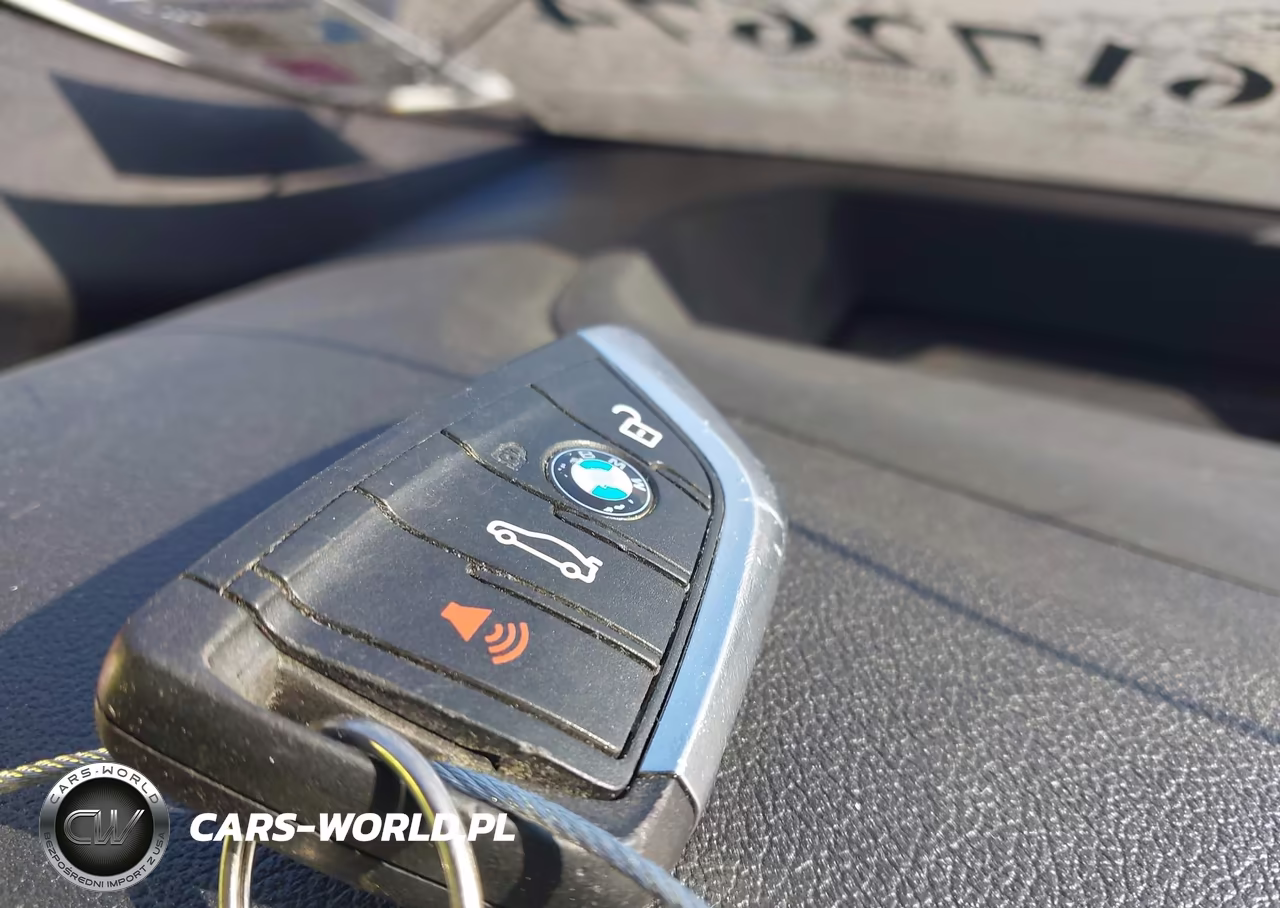2021 BMW 5 Series 530I VIN:WBA53BH02MWX10093 - 11