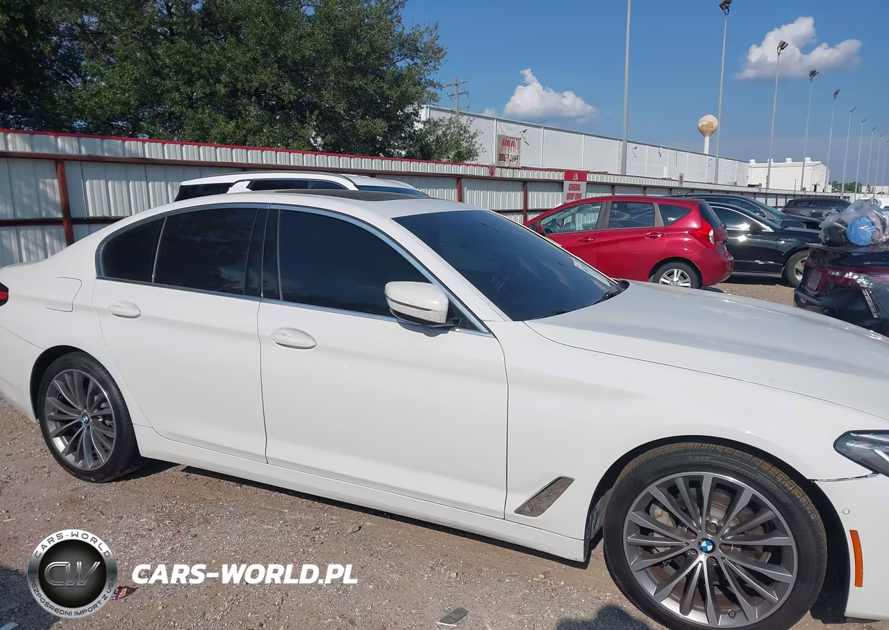 2021 BMW 5 Series 530I VIN:WBA53BH02MWX10093 - 13