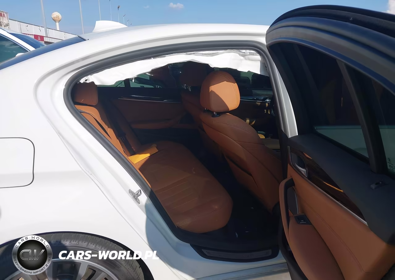 2021 BMW 5 Series 530I VIN:WBA53BH02MWX10093 - 8