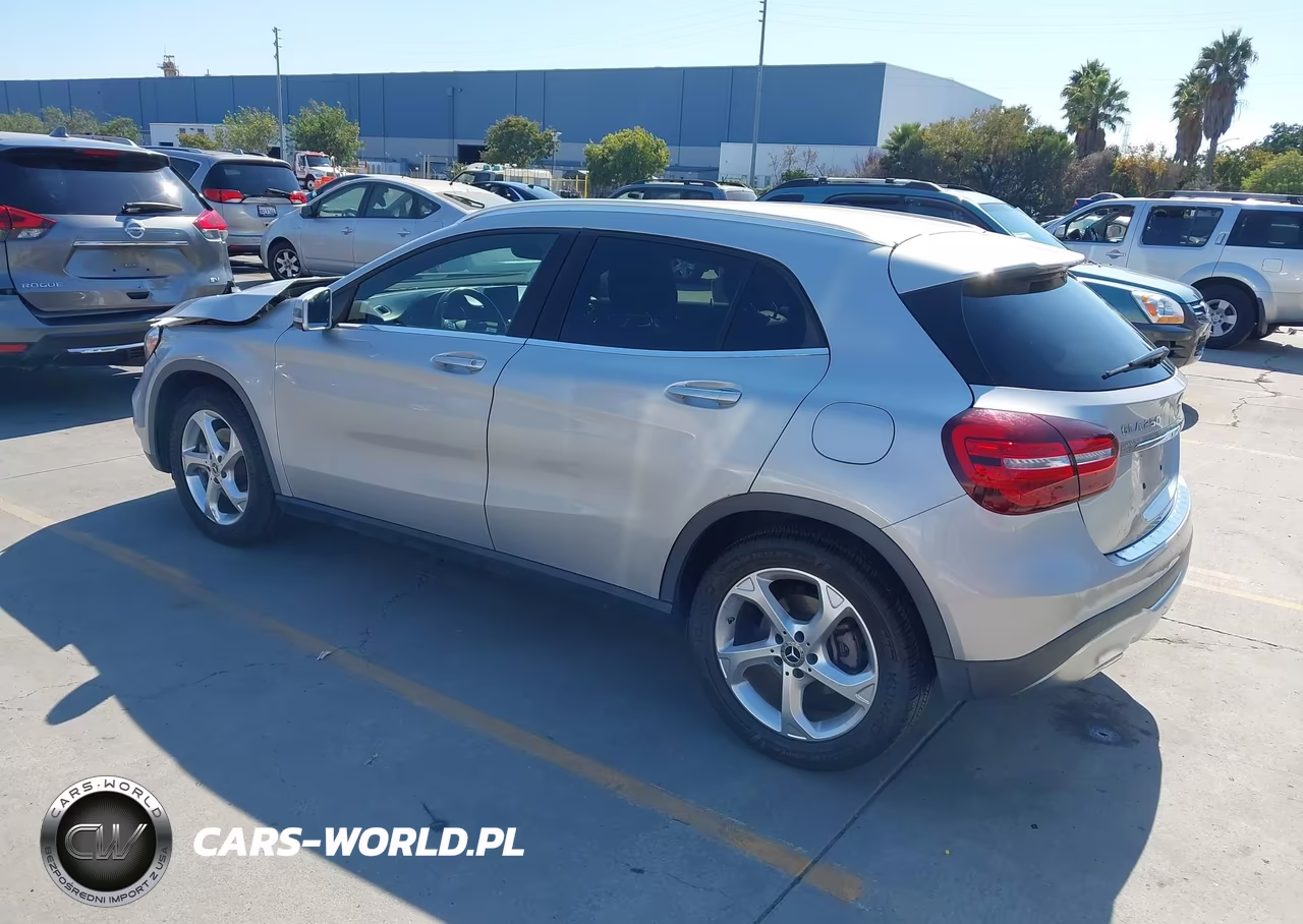 2018 Mercedes-Benz Gla Gla 250 VIN:WDCTG4GB7JJ444649 - 3