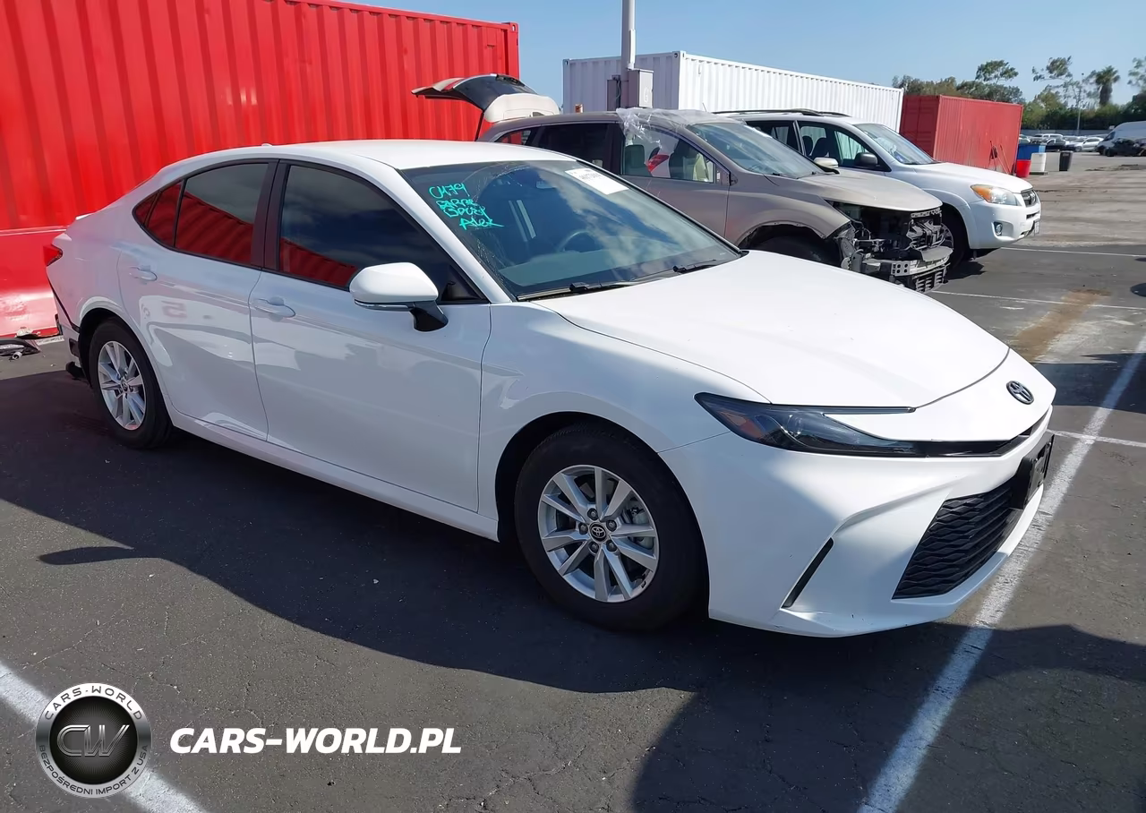 2025 Toyota Camry Le
