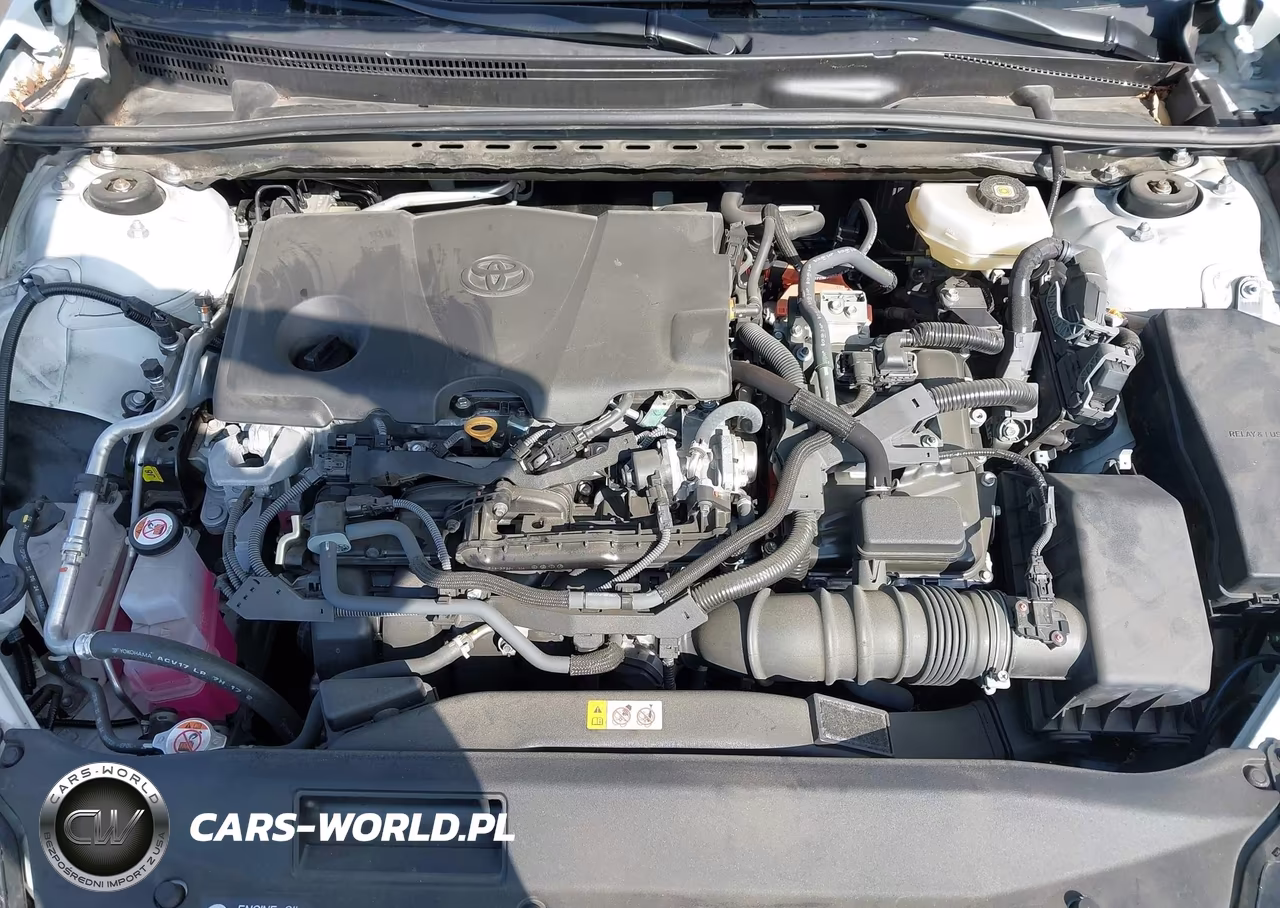 2025 Toyota Camry Le VIN:4T1DAACK5SU097818 - 10