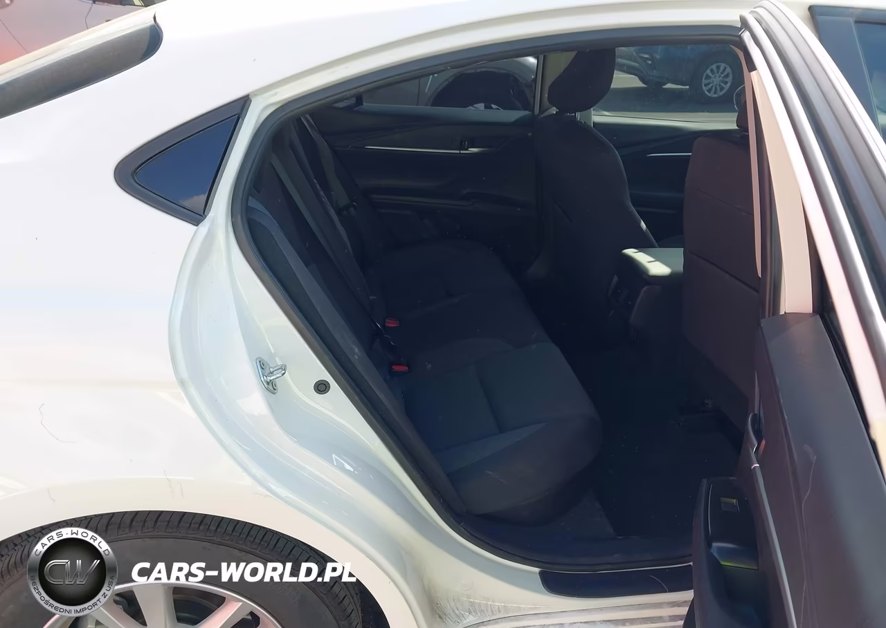 2025 Toyota Camry Le VIN:4T1DAACK5SU097818 - 8