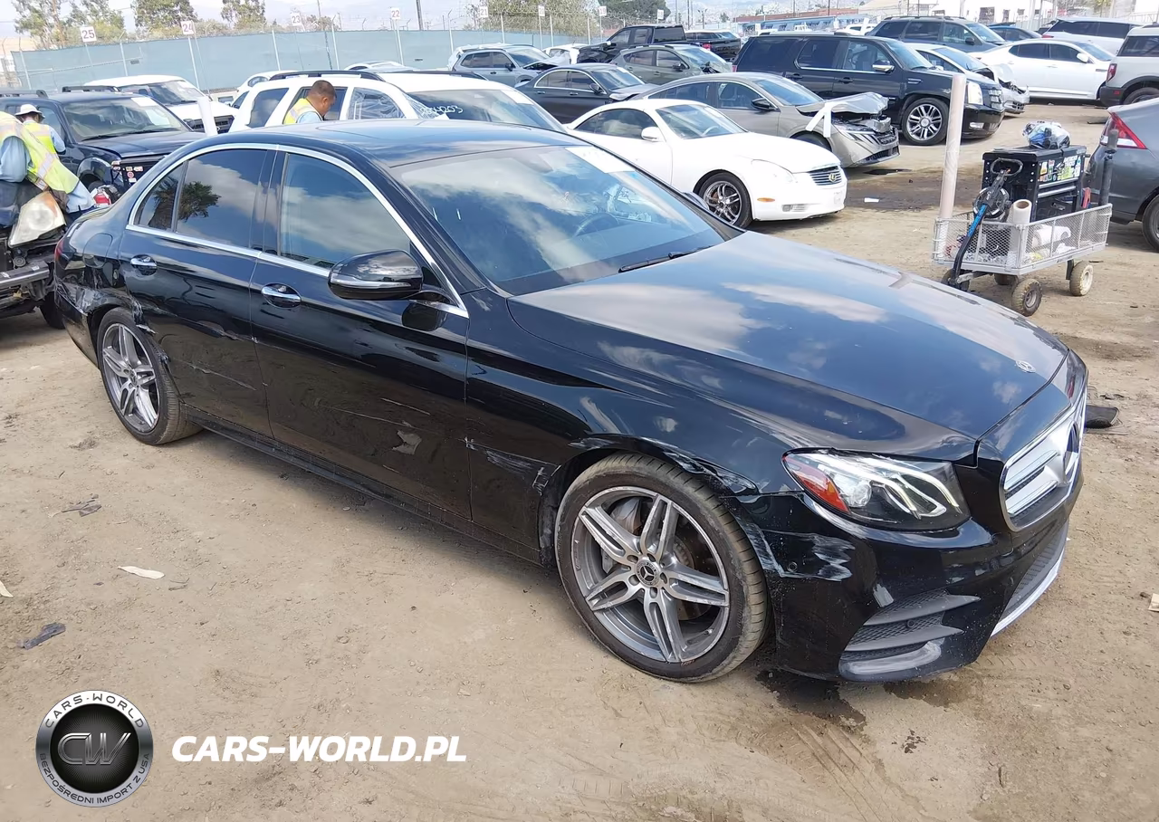 2018 Mercedes-Benz E 300 VIN:WDDZF4JB8JA341449 - 1