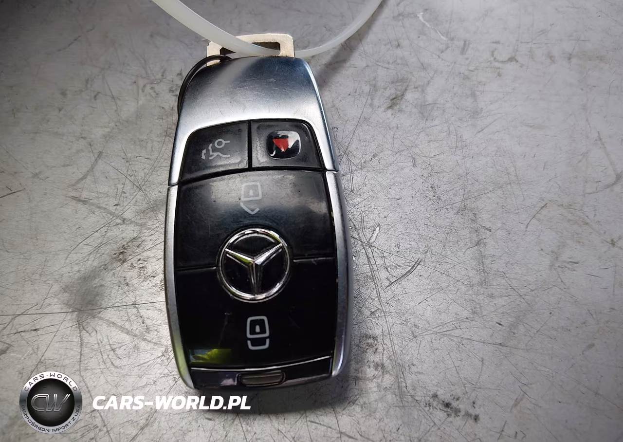 2018 Mercedes-Benz E 300 VIN:WDDZF4JB8JA341449 - 11