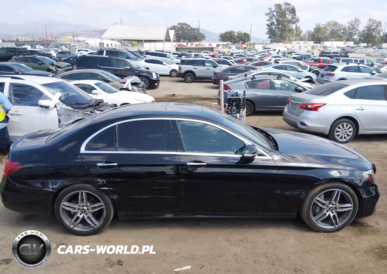 2018 Mercedes-Benz E 300 VIN:WDDZF4JB8JA341449 - 13