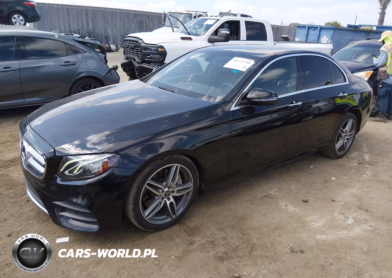 2018 Mercedes-Benz E 300 VIN:WDDZF4JB8JA341449 - 2