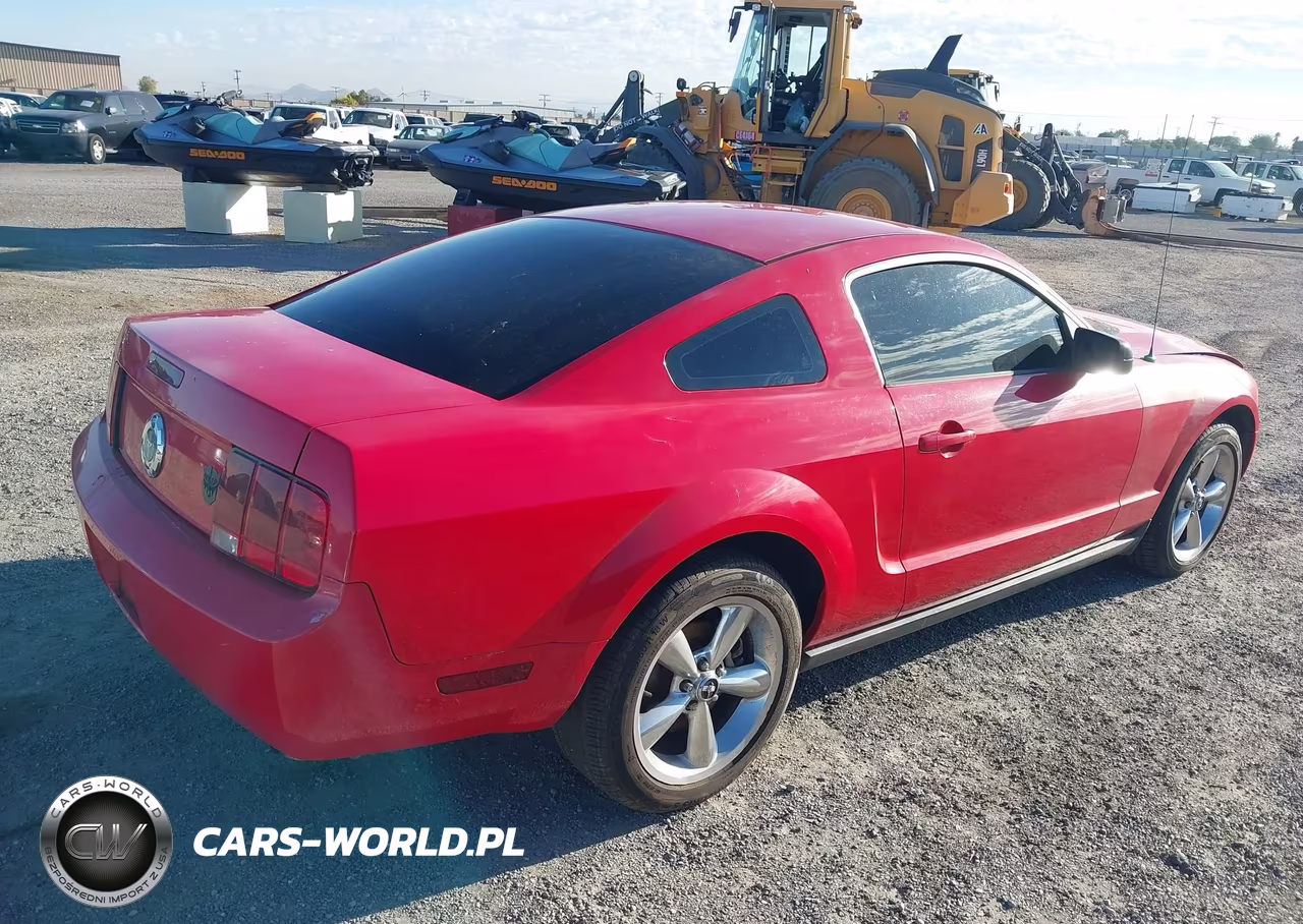 2006 Ford Mustang V6 VIN:1ZVFT80N965218992 - 4