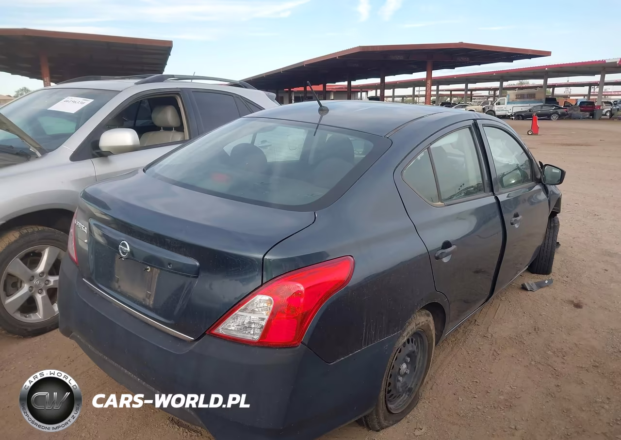 2016 Nissan Versa 1.6 S VIN:3N1CN7AP2GL875874 - 4