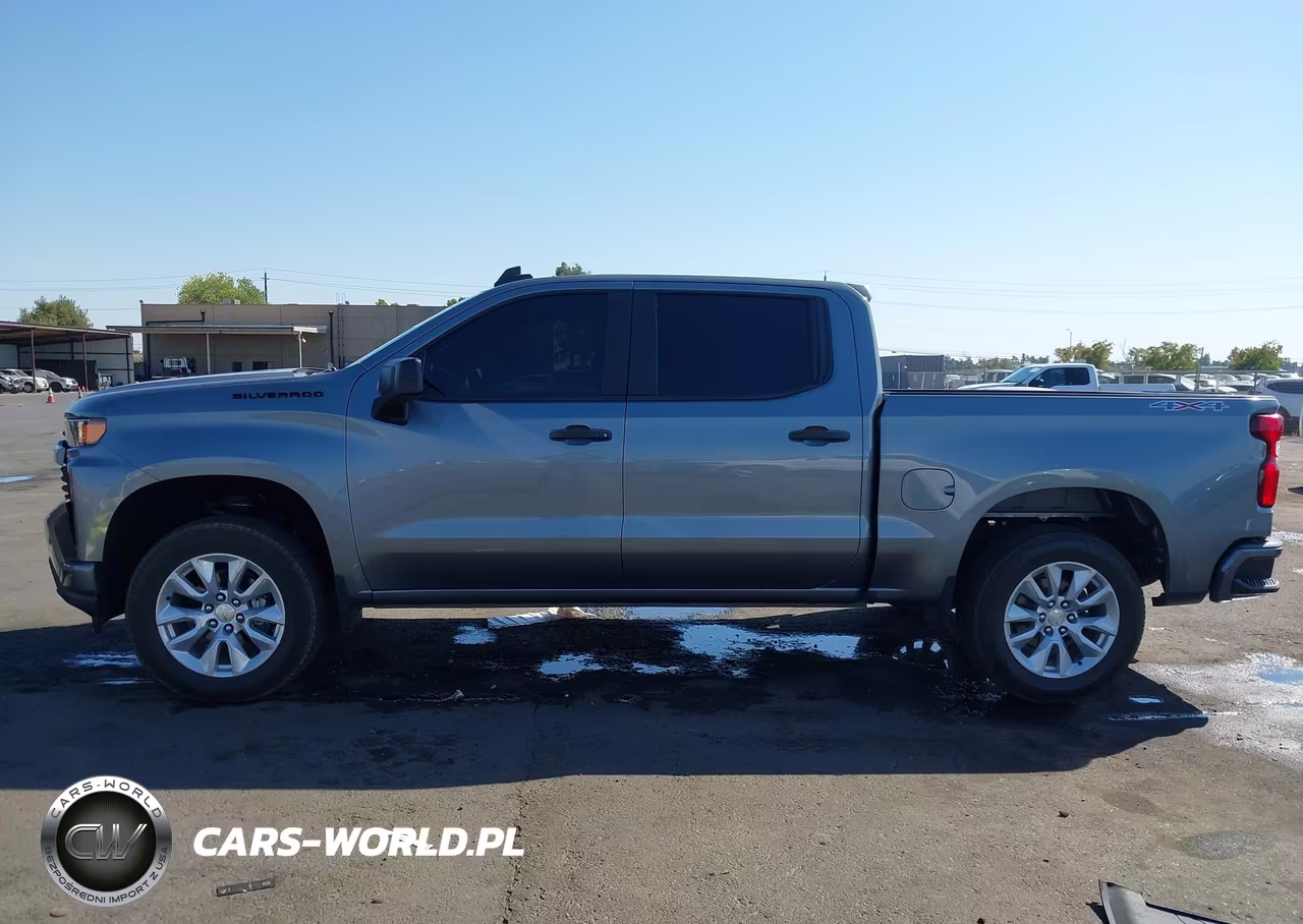 2021 Chevrolet Silverado 1500 4Wd Short Bed Custom VIN:3GCPYBEK8MG354380 - 15