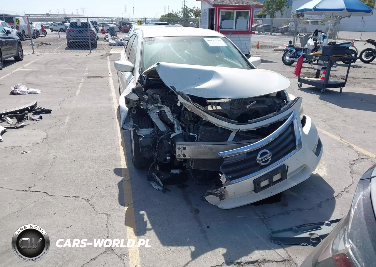 2014 Nissan Altima 2.5 S VIN:1N4AL3AP3EN246923 - 6