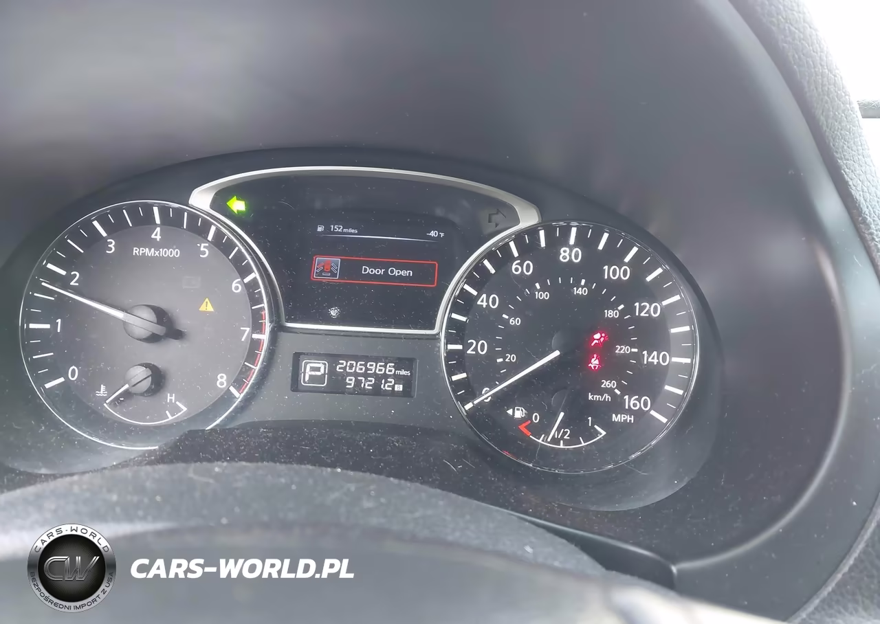 2014 Nissan Altima 2.5 S VIN:1N4AL3AP3EN246923 - 7