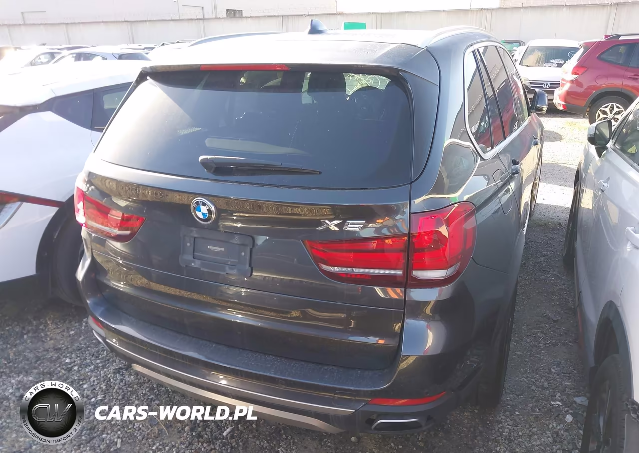 2018 BMW X5 Sdrive35I VIN:5UXKR2C56J0Z16022 - 16