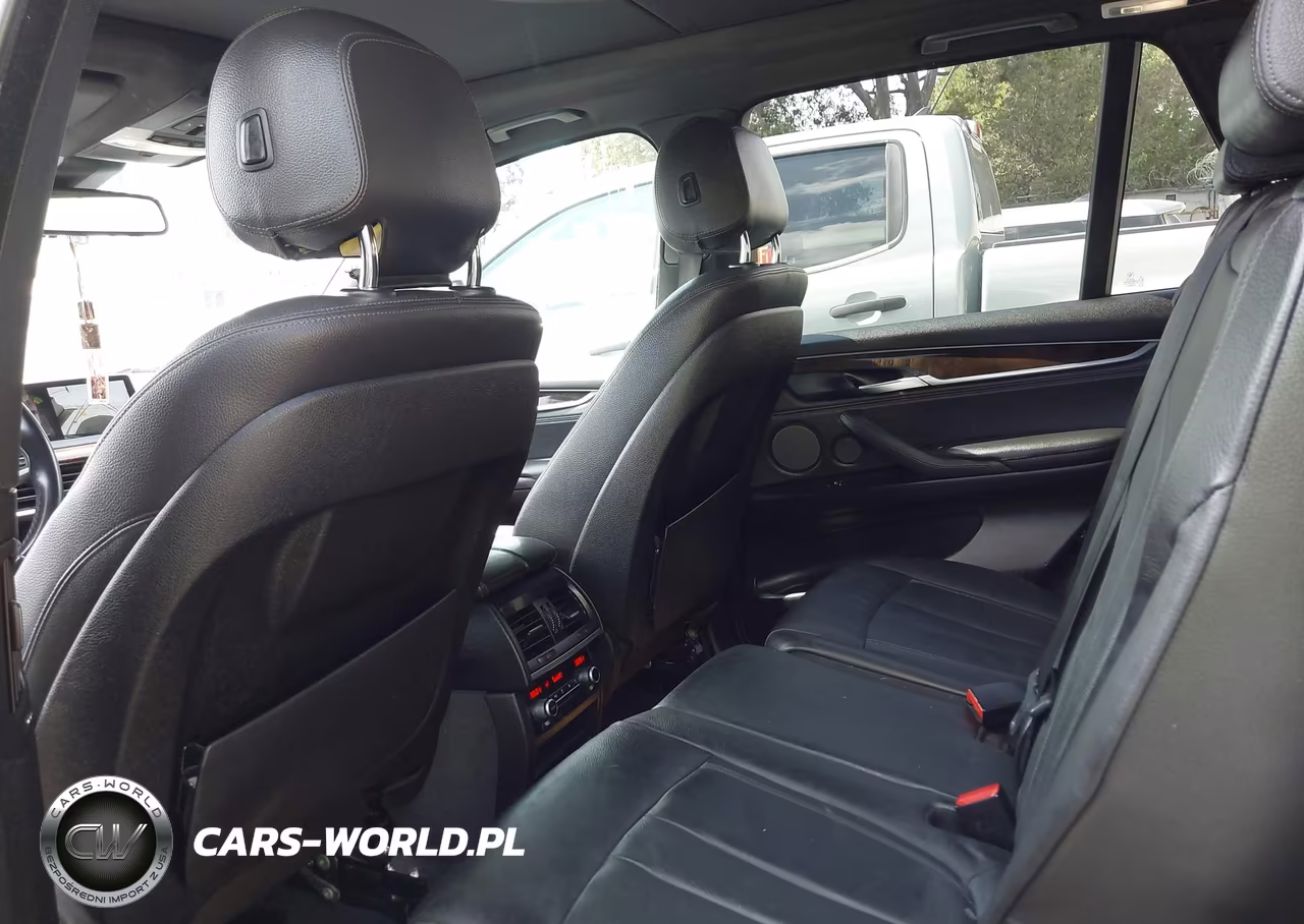 2018 BMW X5 Sdrive35I VIN:5UXKR2C56J0Z16022 - 18