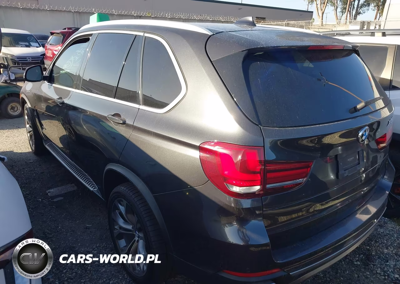 2018 BMW X5 Sdrive35I VIN:5UXKR2C56J0Z16022 - 3