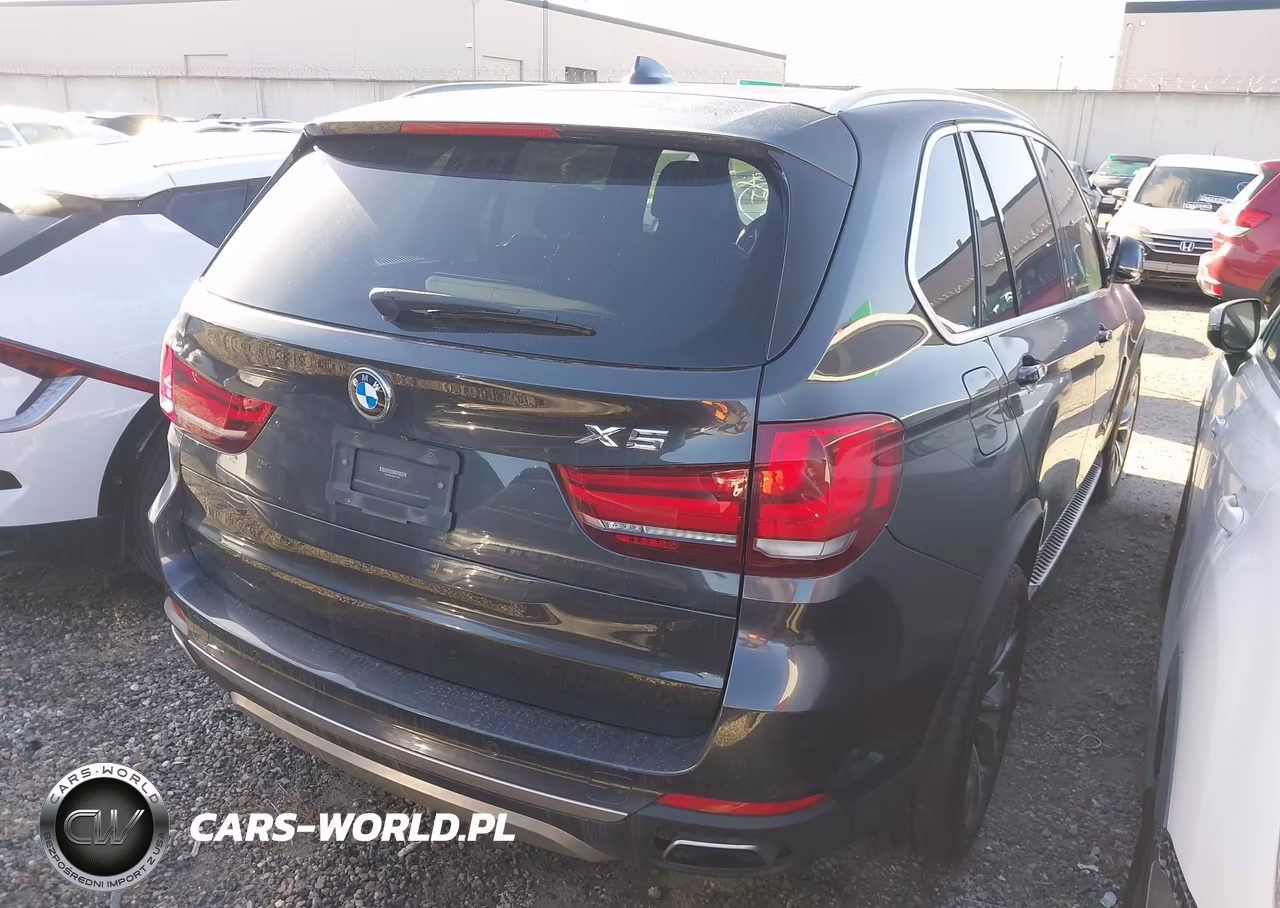 2018 BMW X5 Sdrive35I VIN:5UXKR2C56J0Z16022 - 4