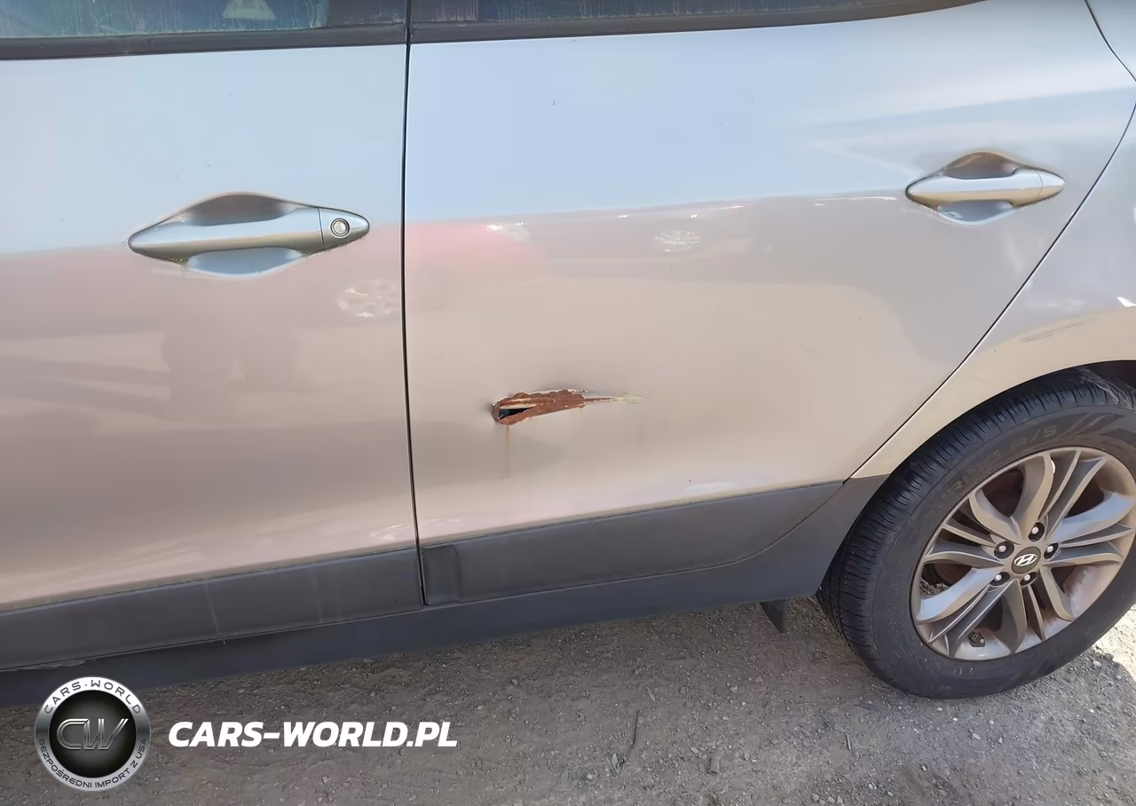 2015 Hyundai Tucson Se VIN:KM8JU3AG1FU071257 - 6
