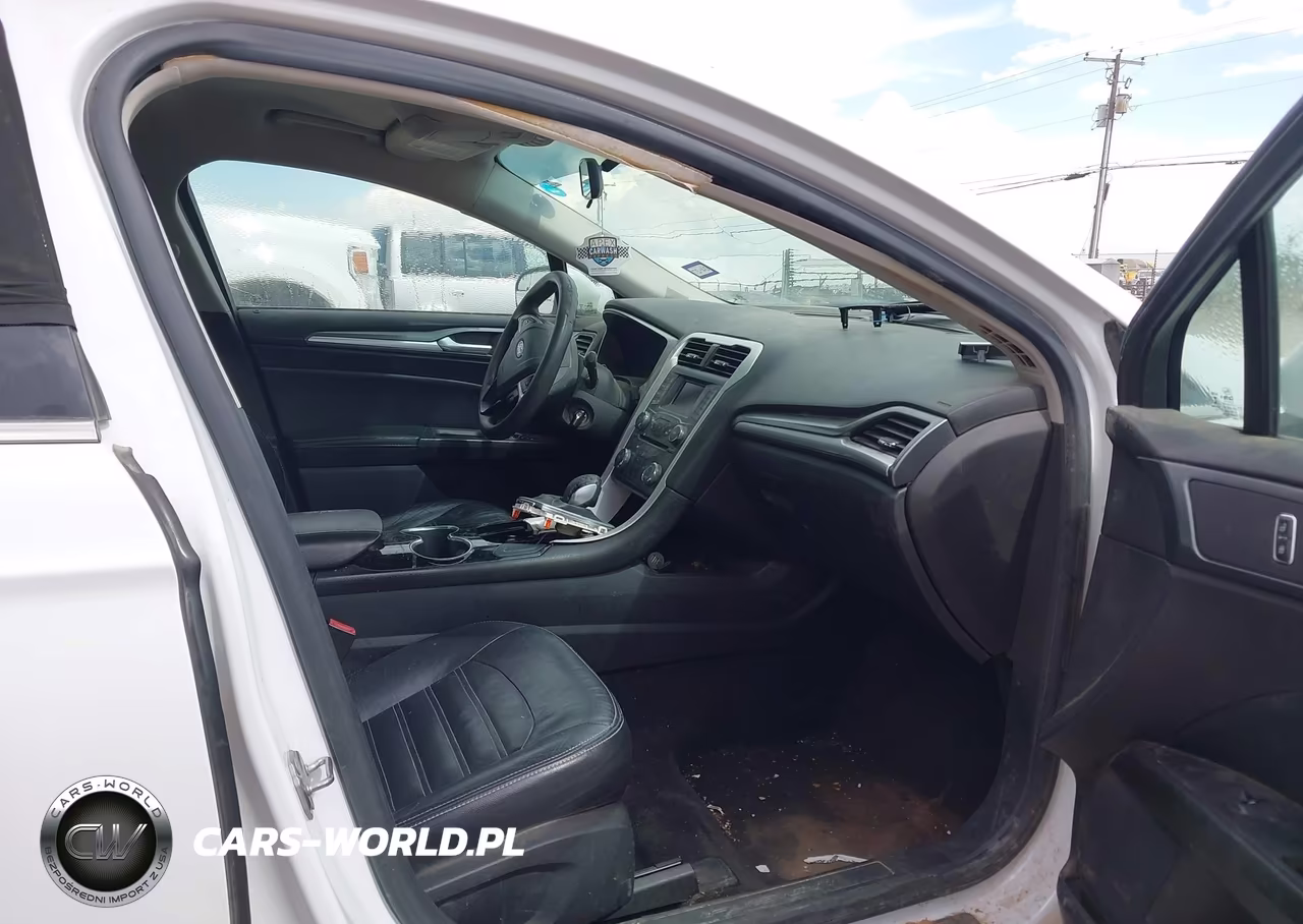 2015 Ford Fusion S VIN:1FA6P0G76F5125577 - 5