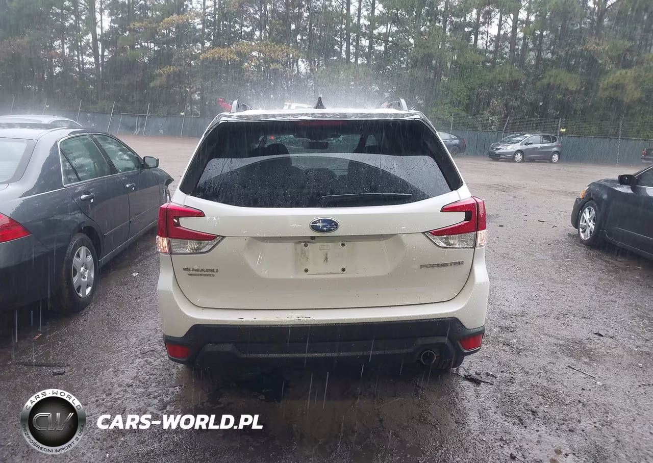 2024 Subaru Forester Limited VIN:JF2SKALC4RH413473 - 17