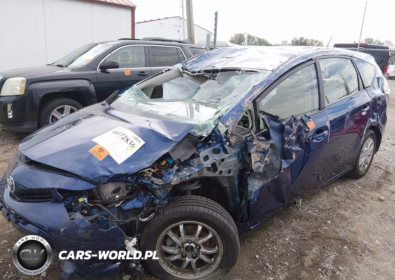 2015 Toyota Prius V Four VIN:JTDZN3EU3FJ027153 - 6