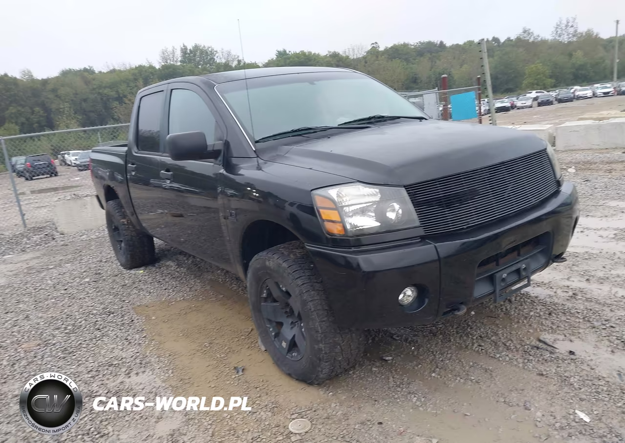 2004 Nissan Titan Xe