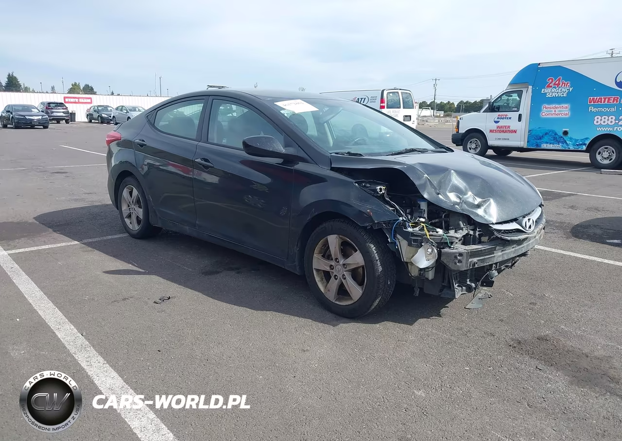HYUNDAI ELANTRA GL