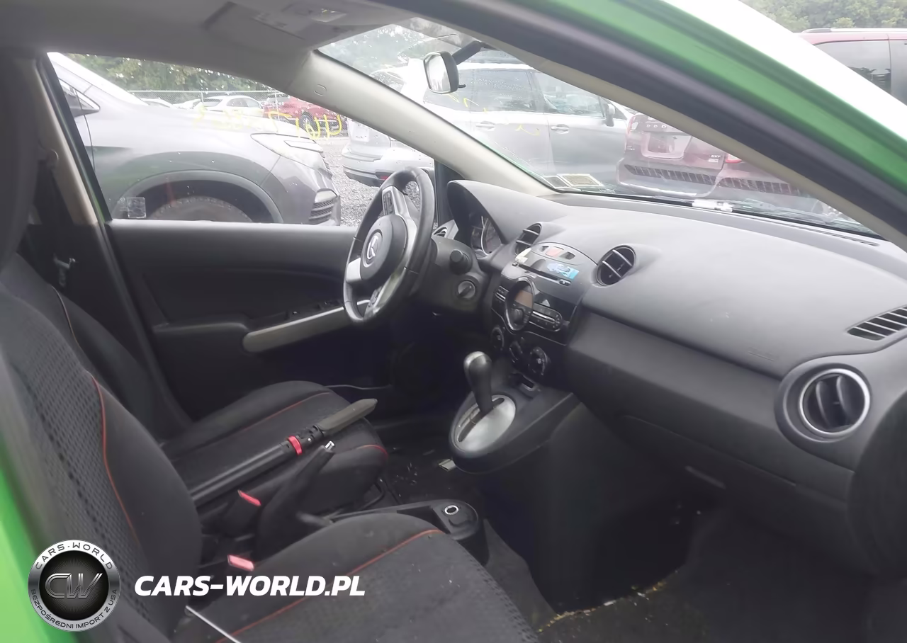 2012 Mazda Mazda2 Touring VIN:JM1DE1LZXC0143108 - 5
