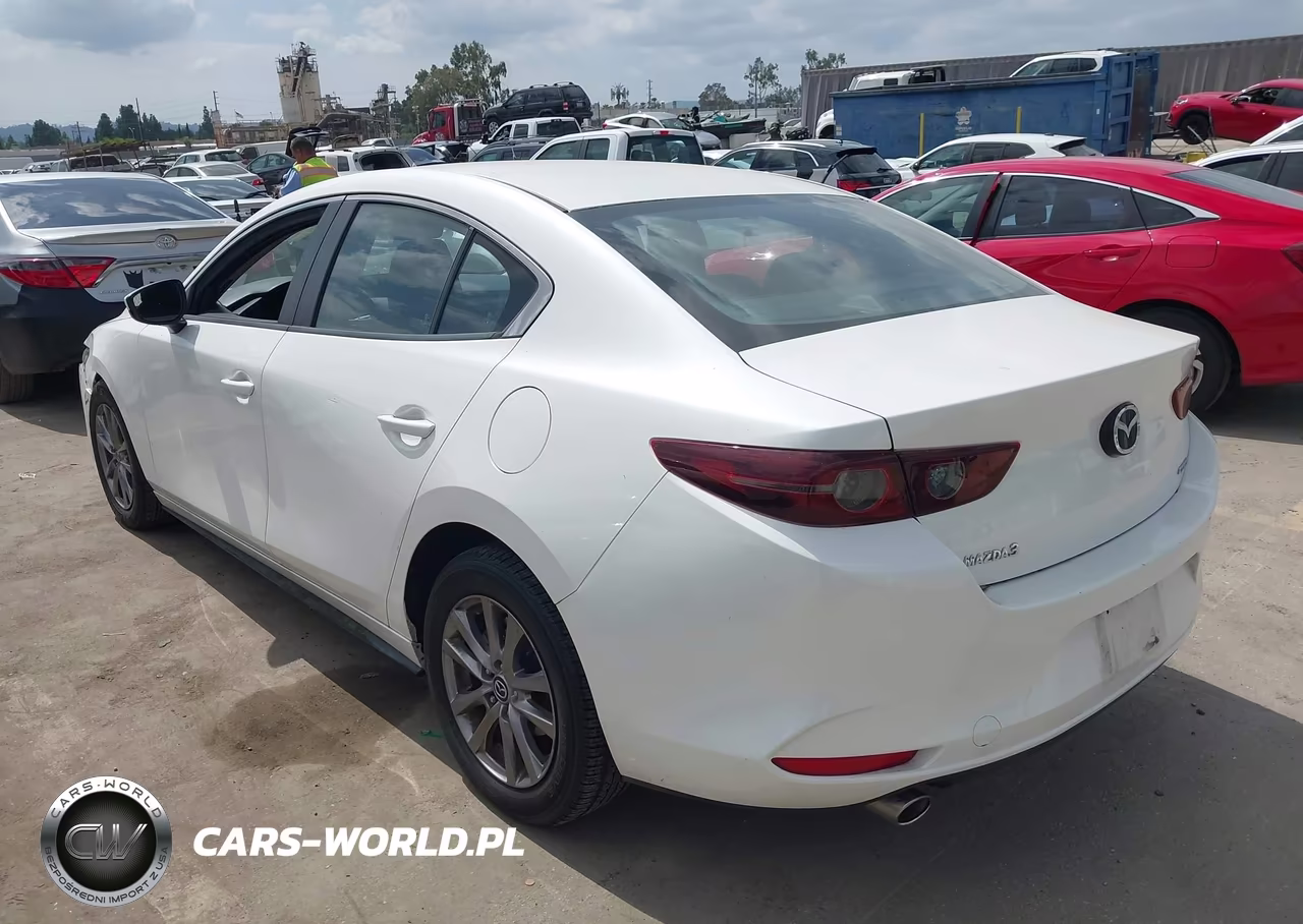 2019 Mazda Mazda3 VIN:JM1BPABL3K1109986 - 3