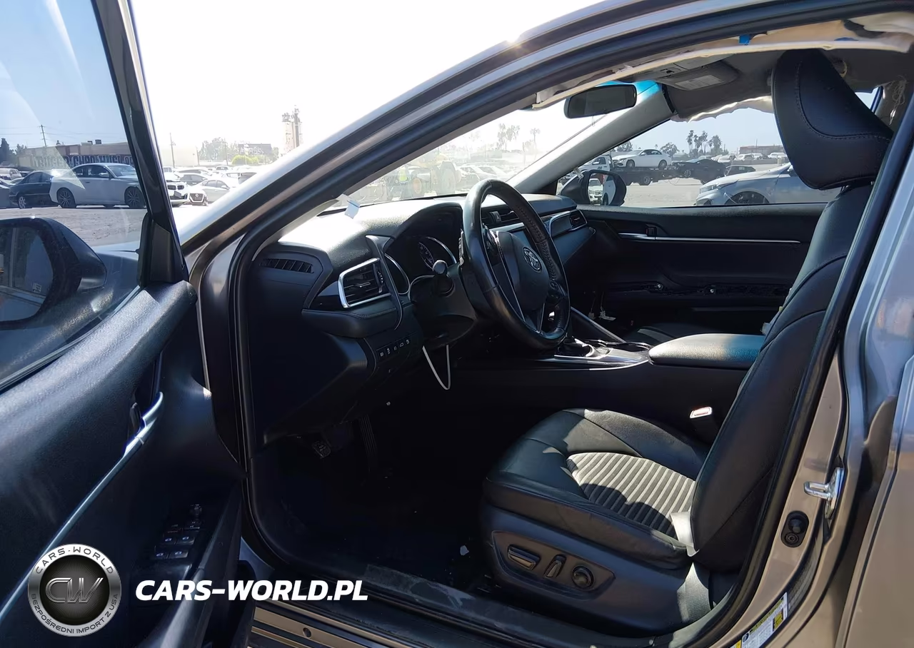 2018 Toyota Camry Se VIN:4T1B11HK8JU094992 - 5