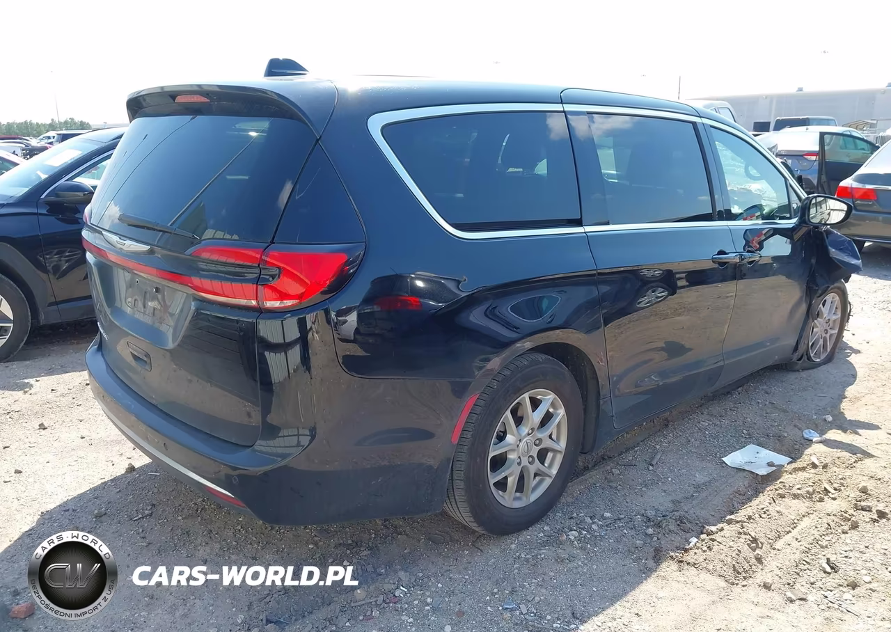 2025 Chrysler Pacifica Select VIN:2C4RC1BG9SR506451 - 4