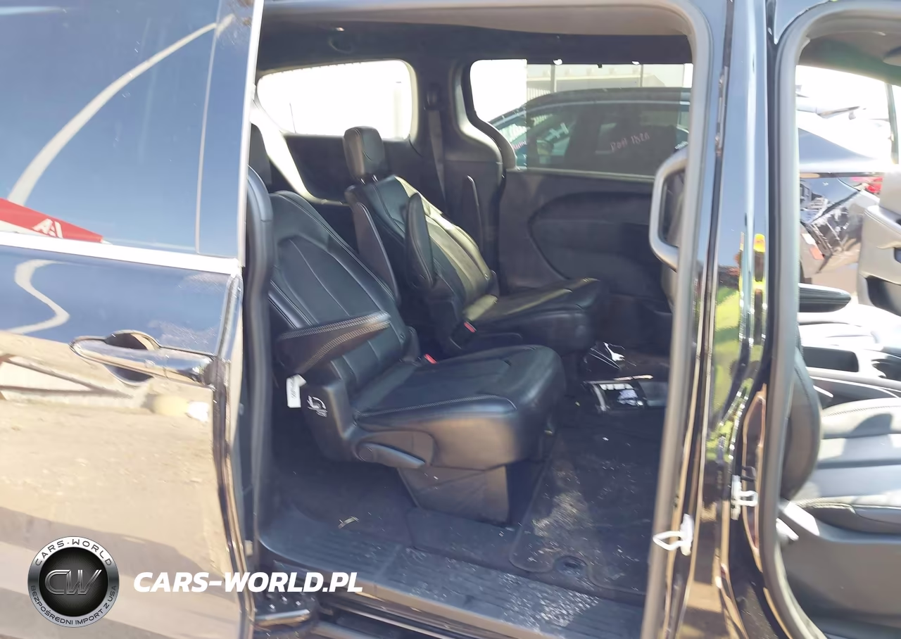 2025 Chrysler Pacifica Select VIN:2C4RC1BG9SR506451 - 8