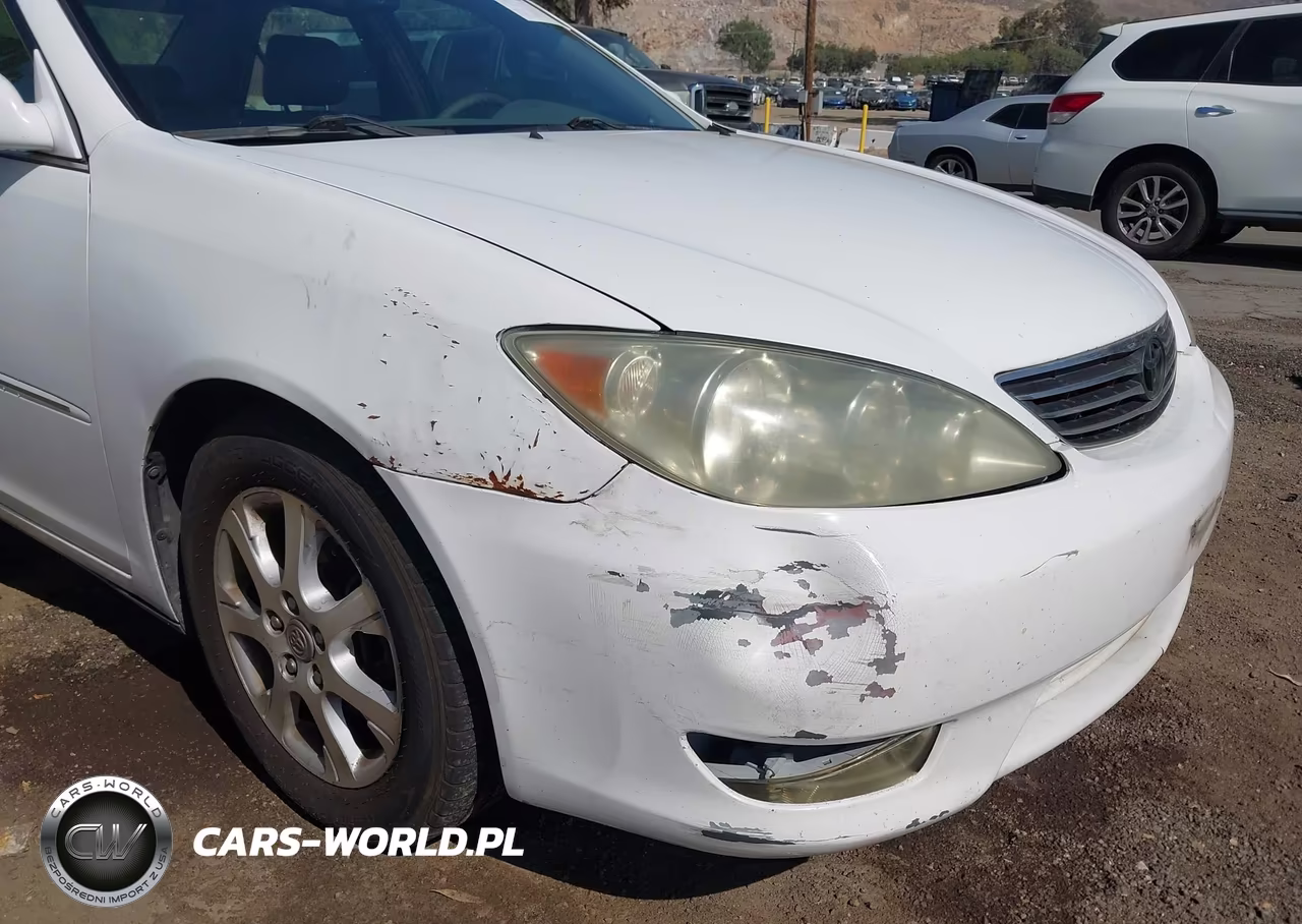 2005 Toyota Camry Xle V6 VIN:4T1BF32K45U084245 - 12
