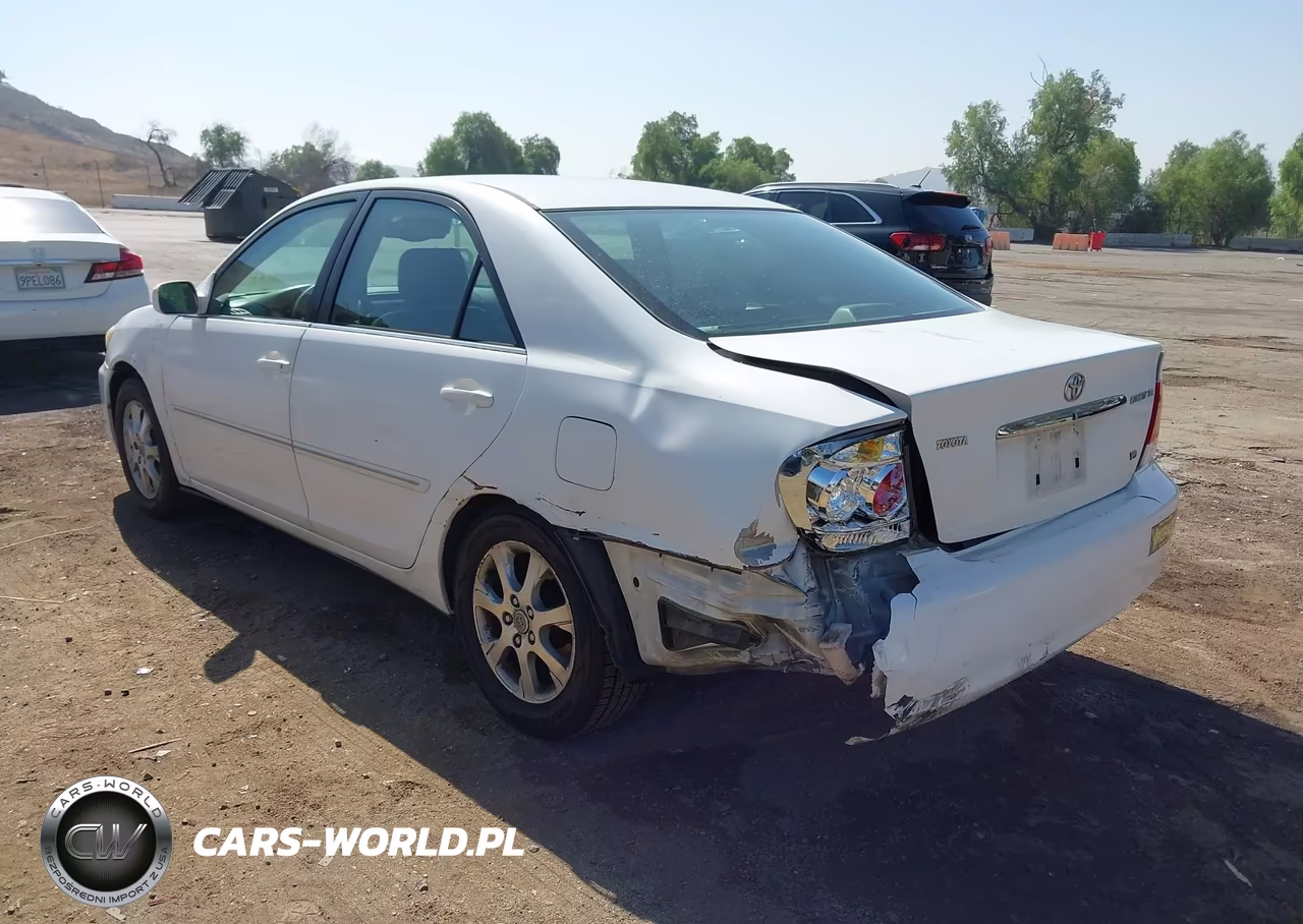 2005 Toyota Camry Xle V6 VIN:4T1BF32K45U084245 - 3