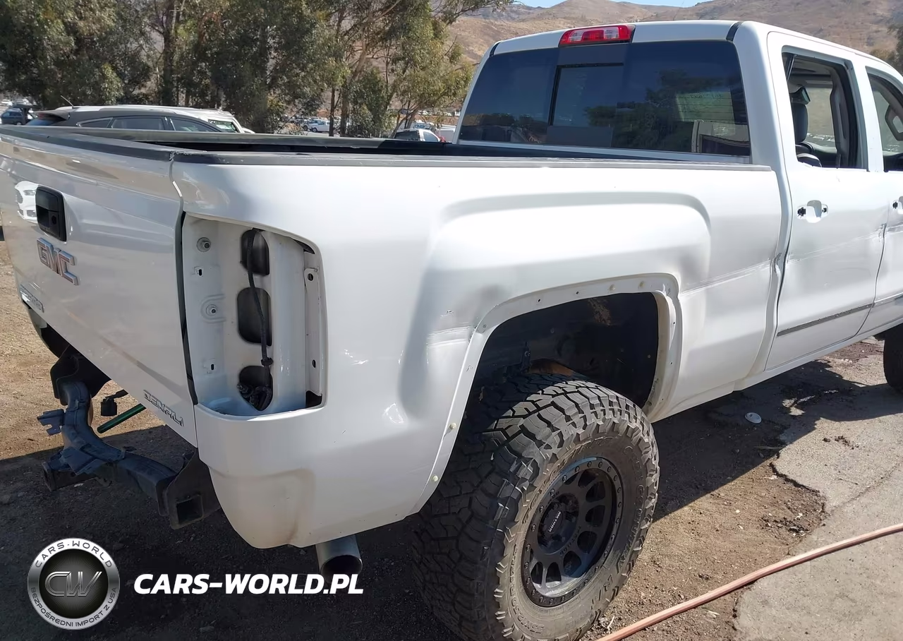 2018 GMC Sierra 1500 Denali VIN:3GTU2PEJ1JG140769 - 19